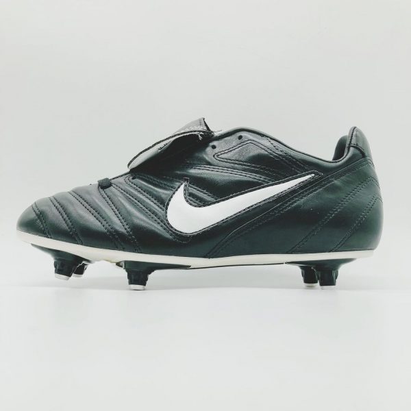 NIKE Tiempo 2000 - SG (BRAND NEW)