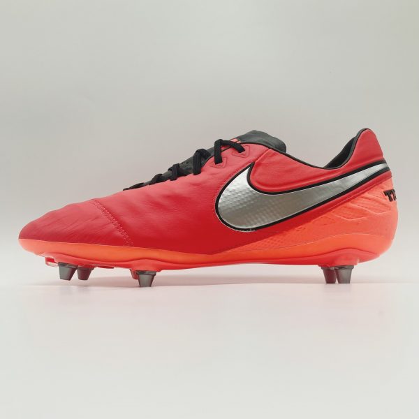 NIKE Tiempo VI Elite - SG (BRAND NEW)