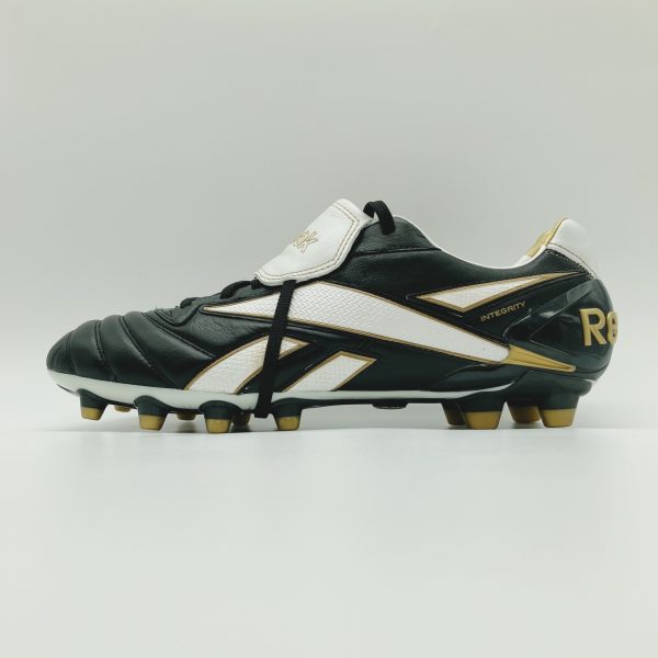 REEBOK INTEGRITY 09 PRO - HG (BRAND NEW)